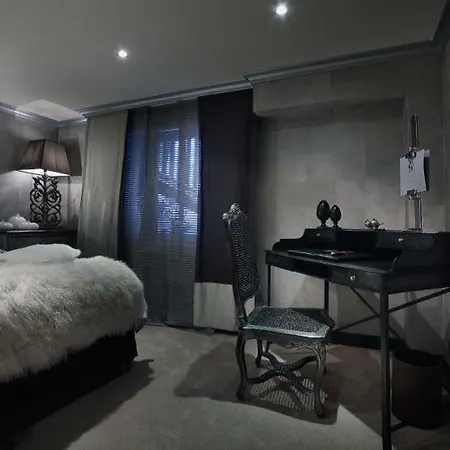 Le Saint Roch 호텔 5*