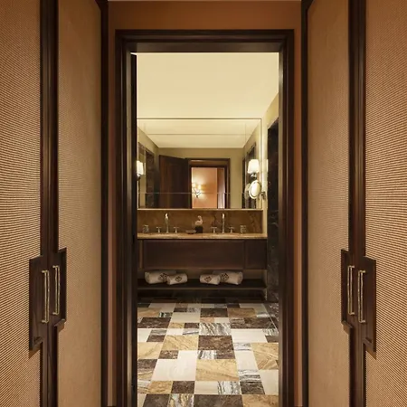 Hotel Saint Roch 5*