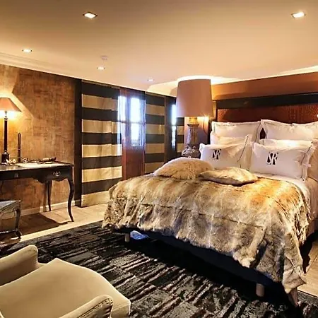 Saint Roch Hotel 5*