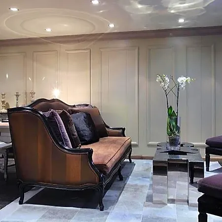 Hotel Saint Roch