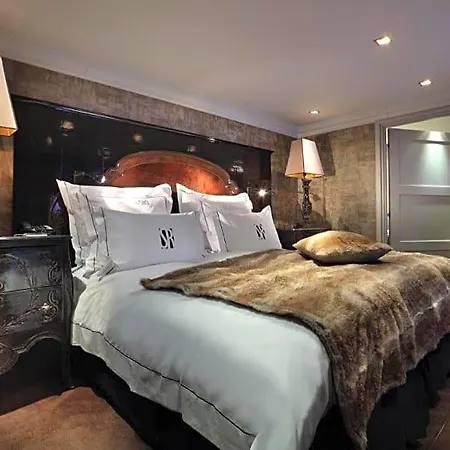 Отель Hotel Saint Roch