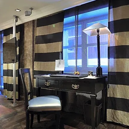 Saint Roch Hotel 5*